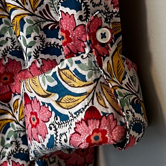 Floral Shirt with Henley Collar and Roll-up Sleeve Tab - Picture 3 of 13